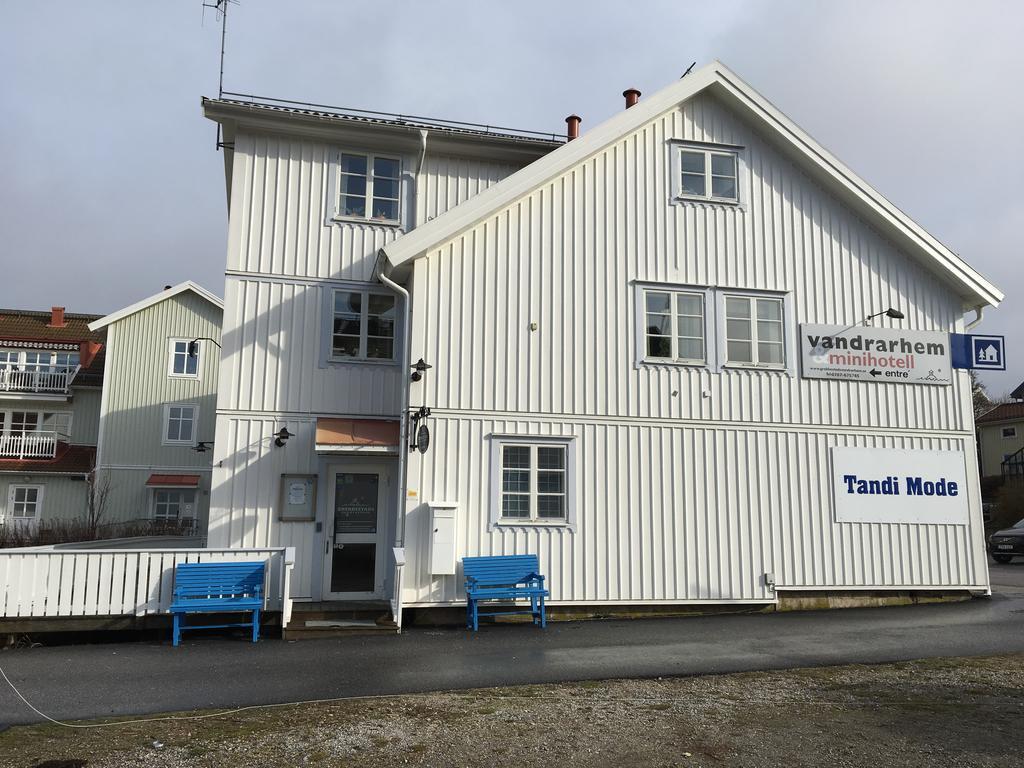 Grebbestads Vandrarhem Exterior photo